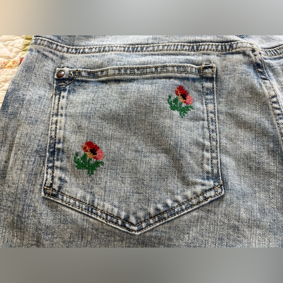 Pilcro Light Blue Embroidered Rose Boyfriend Jeans - Picture 9 of 16
